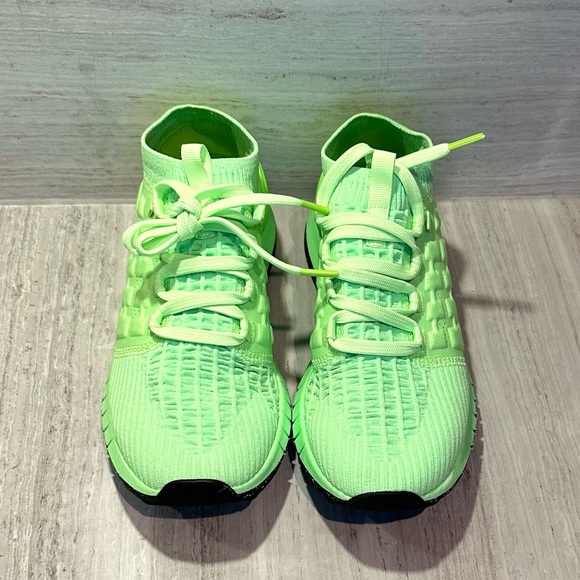 Under Armour UA HOVR Phantom - Highlighter Lime Green - Picture 3 of 14